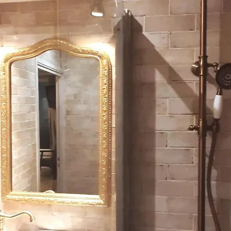 Midnight In Montmartre Apartmán