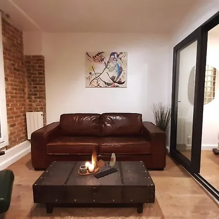 Midnight In Montmartre Apartment Paris